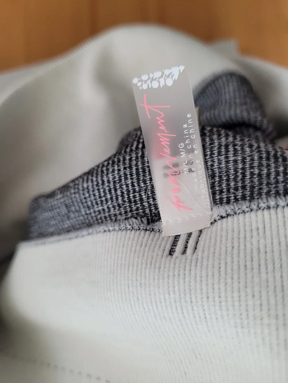 New With Tag Free People Movement Light Gray Seam-Detail Ribbed Leggings Medium